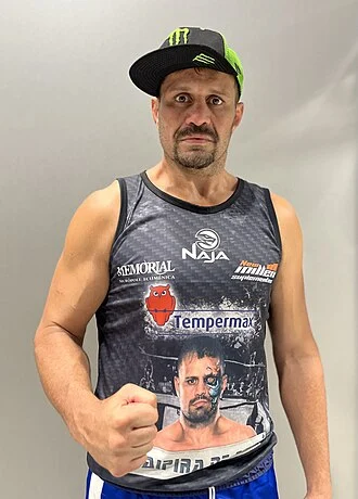 Fábio Maldonado height profile photo