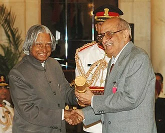 Fali Sam Nariman height profile photo