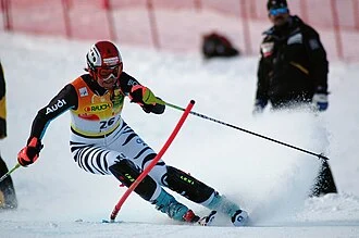 Fanny Chmelar height profile photo