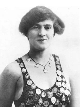 Fanny Durack height profile photo