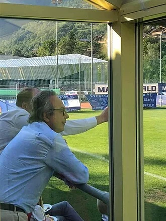 Farhad Moshiri height profile photo