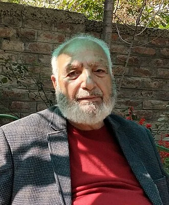 Farooq Nazki height profile photo