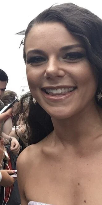 Faye Brookes height profile photo