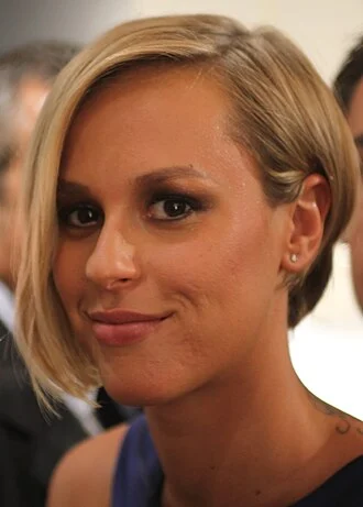 Federica Pellegrini height profile photo