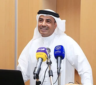 Fehaid Al-Deehani height profile photo