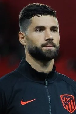 Felipe (footballer, born 1989) height profile photo