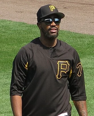 Felipe Vázquez height profile photo