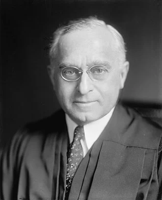 Felix Frankfurter height profile photo