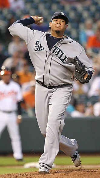 Félix Hernández height profile photo