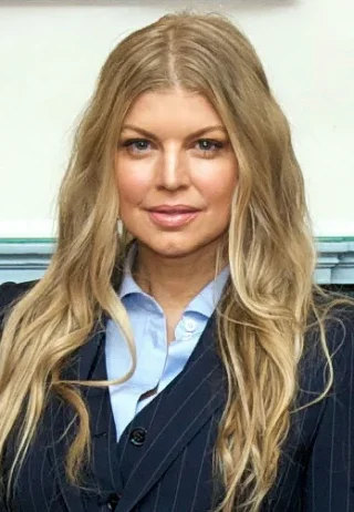 Fergie (singer) height profile photo