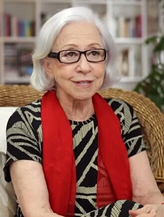 Fernanda Montenegro height profile photo