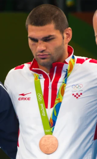 Filip Hrgović height profile photo