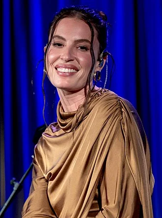 Fletcher (singer) height profile photo