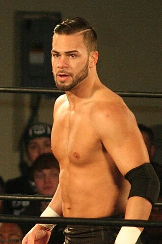 Flip Gordon height profile photo