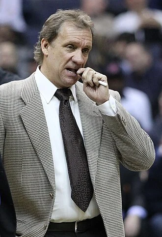 Flip Saunders height profile photo