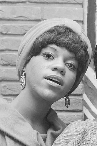 Florence Ballard height profile photo