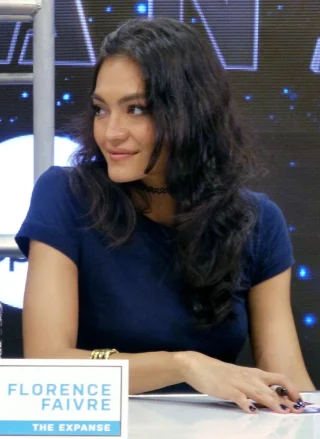 Florence Faivre height profile photo