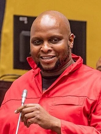 Floyd Shivambu height profile photo