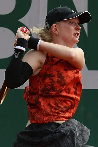 Francesca Jones (tennis) height profile photo