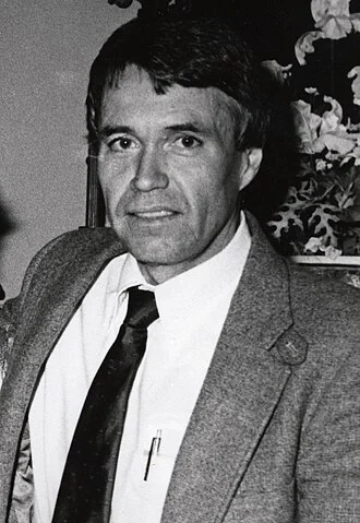 Francis Roache height profile photo