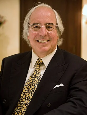 Frank Abagnale height profile photo
