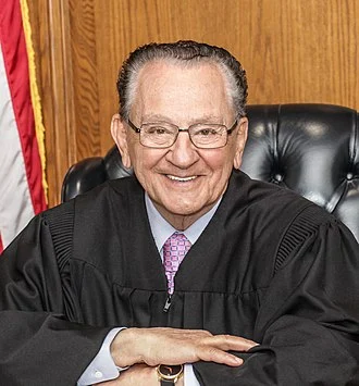 Frank Caprio height profile photo