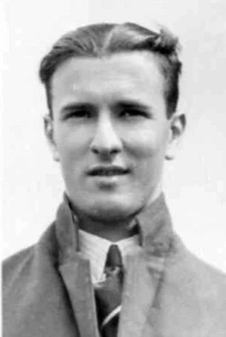 Frank de Caires height profile photo