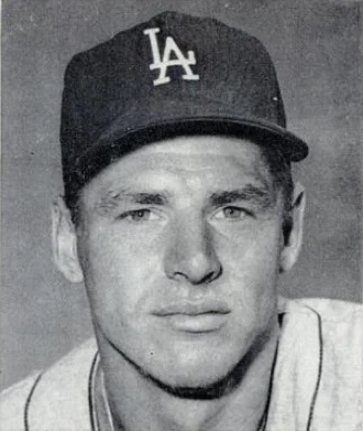 Frank Howard (baseball) height profile photo
