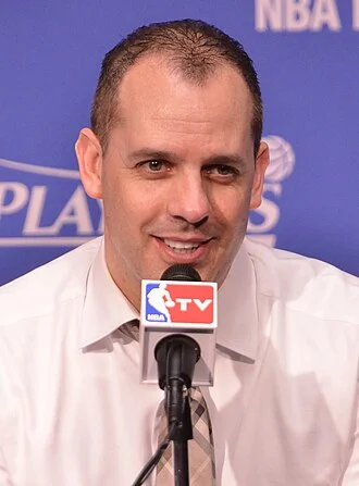 Frank Vogel height profile photo