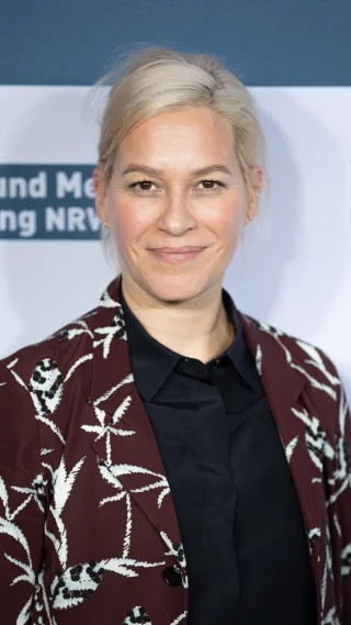 Franka Potente height profile photo