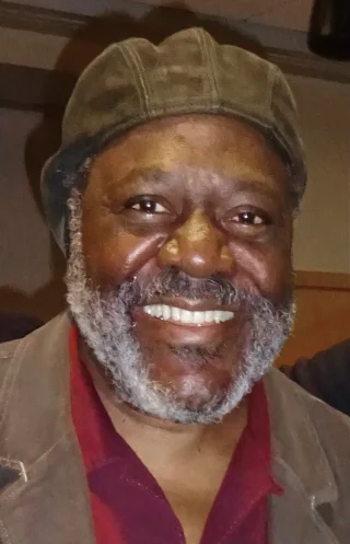 Frankie Faison height profile photo