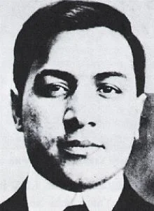 Frankie Yale height profile photo
