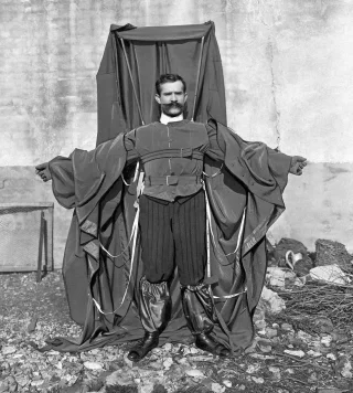 Franz Reichelt height profile photo