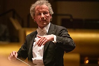 Franz Welser-Möst height profile photo