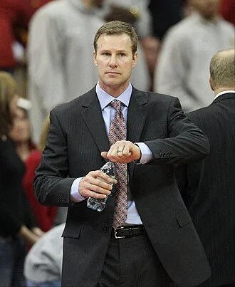 Fred Hoiberg height profile photo