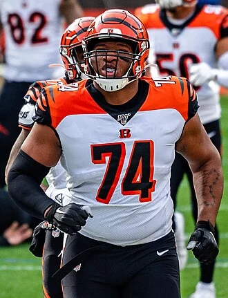 Fred Johnson (offensive lineman) height profile photo