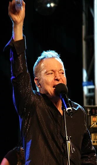 Fred Schneider height profile photo