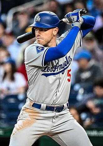 Freddie Freeman height profile photo