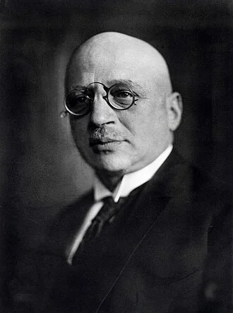 Fritz Haber height profile photo
