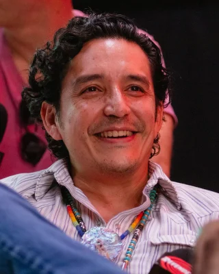 Gabriel Luna height profile photo