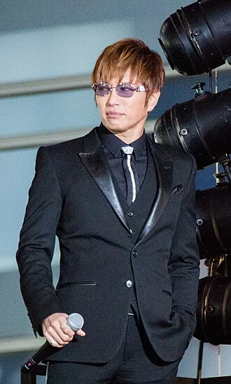 Gackt height profile photo