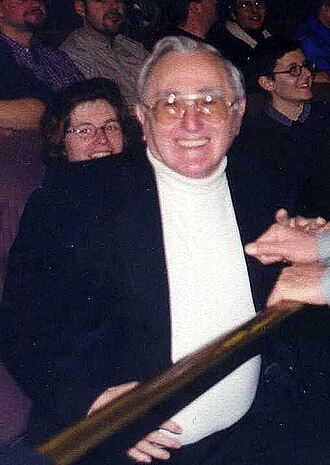 Gad Beck height profile photo