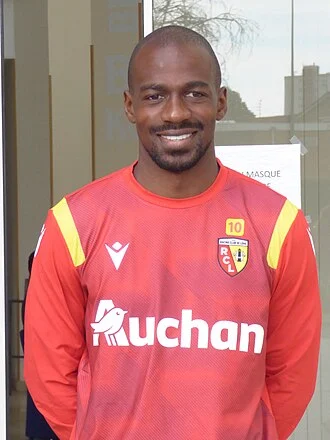 Gaël Kakuta height profile photo