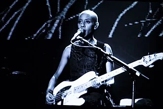Gail Ann Dorsey height profile photo