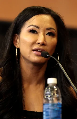 Gail Kim height profile photo