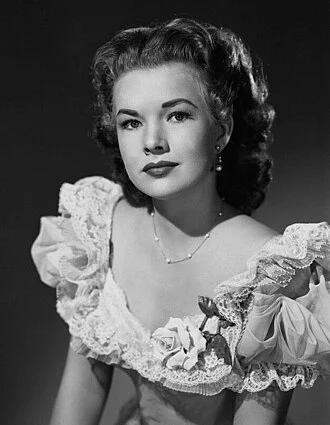 Gale Storm height profile photo