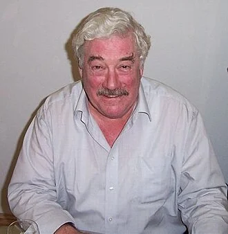 Gareth Thomas (actor) height profile photo