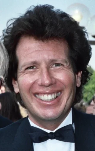 Garry Shandling height profile photo