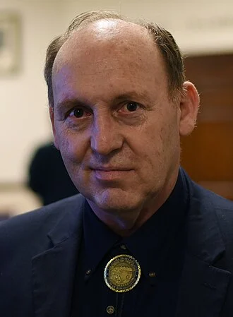 Gary Knopp height profile photo