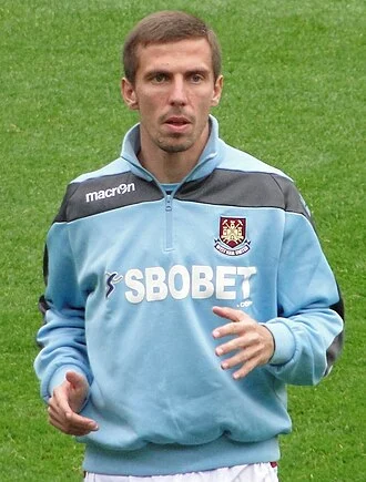 Gary O'Neil height profile photo